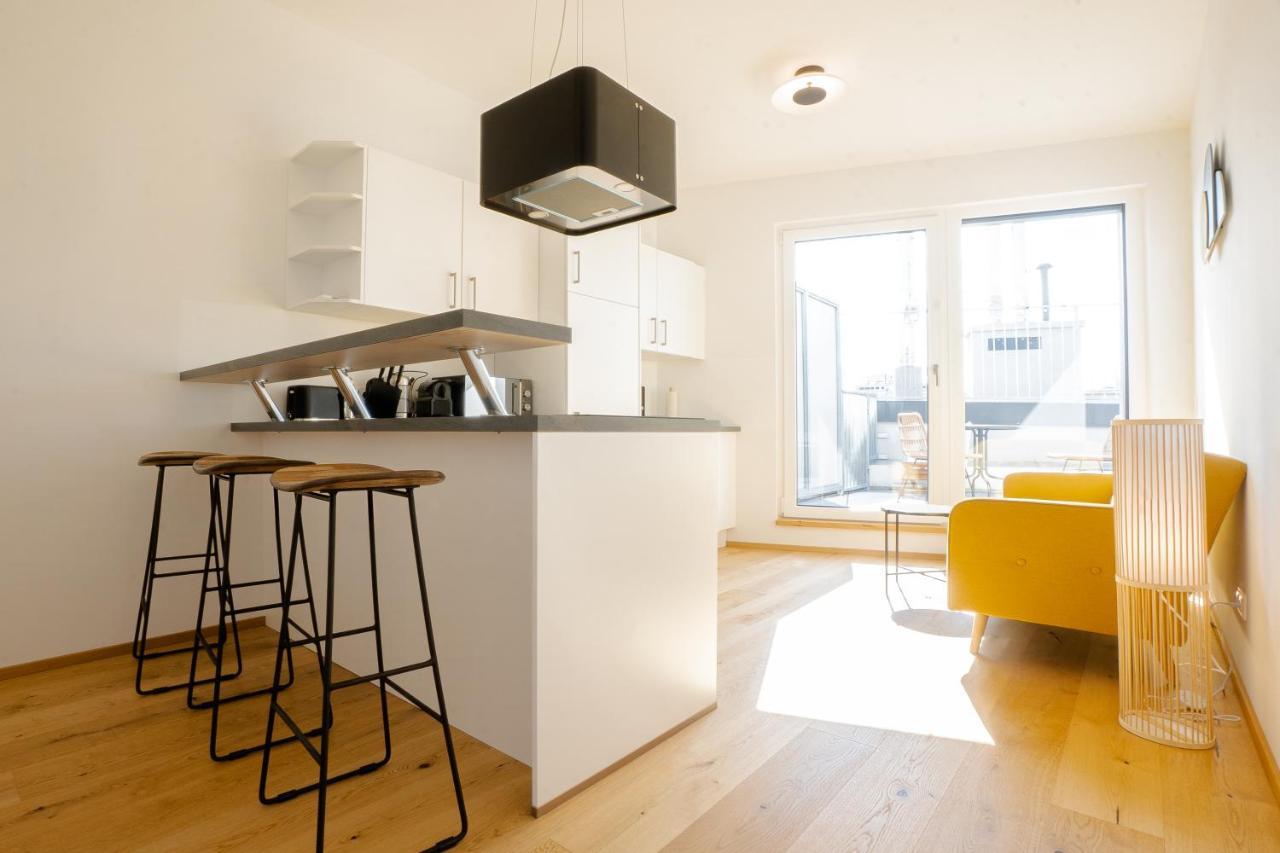 וינה Orestaliving - Penthouse With Private Terrace מראה חיצוני תמונה