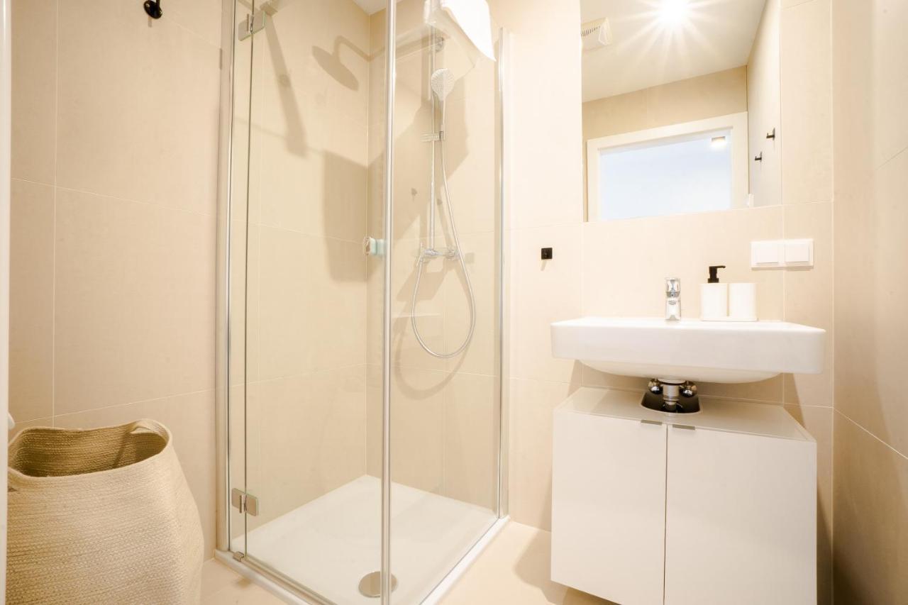 וינה Orestaliving - Penthouse With Private Terrace מראה חיצוני תמונה
